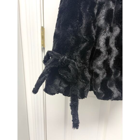 Black Short Faux-Fur Jacket - Made in Italy, No Brand Vintage Style Women’s L - Picture 4 of 8